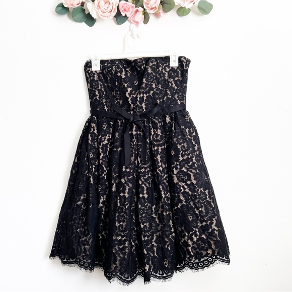 ROBERT RODRIGUEZ for NEIMAN MARCUS, BLACK LACE STRAPLESS - Picture 1 of 10